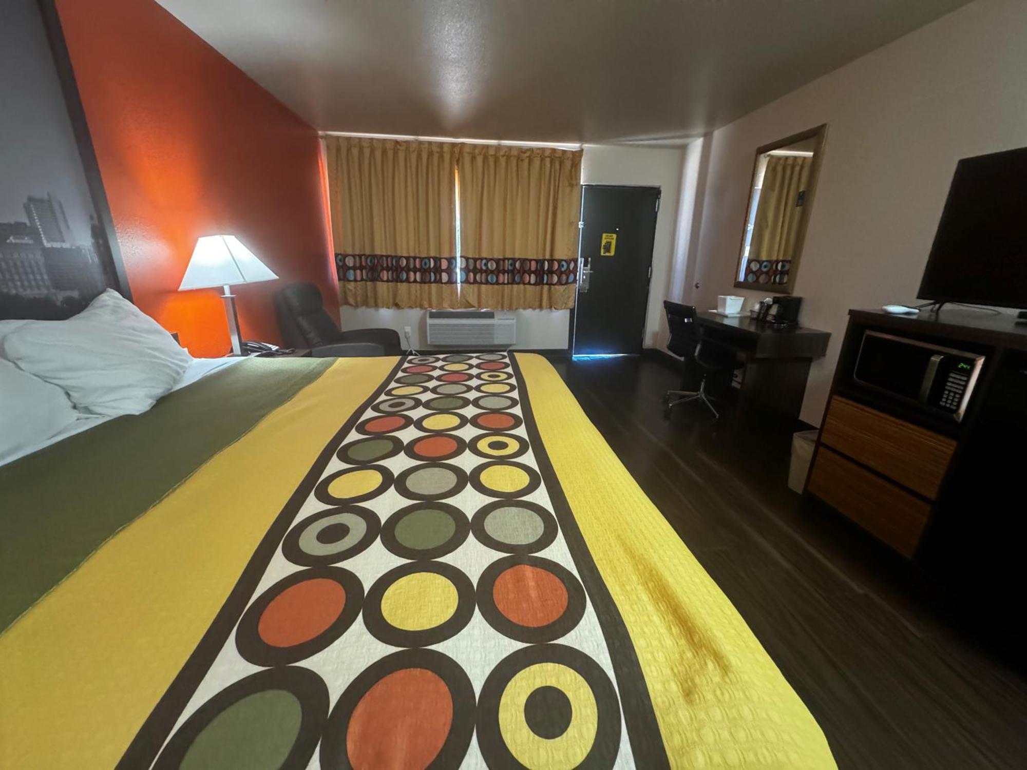 Hotel Super 8 By Wyndham Giddings Exterior foto